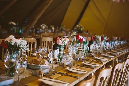 Teepee-wedding2.jpg